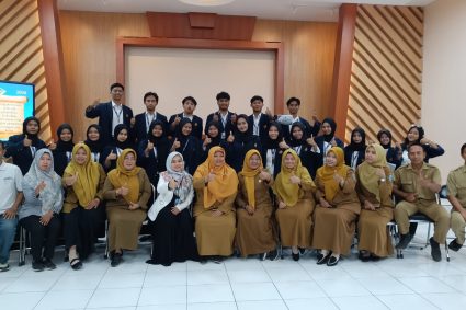 Pelepasan Mahasiswa PLP UNESA 2026, Wujud Sinergi Perguruan Tinggi dan Sekolah
