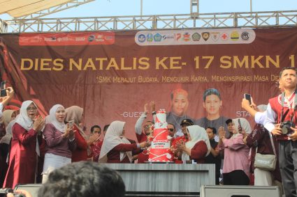 Dies Natalis ke-17 SMKN 1 Jabon, Merajut Budaya dan Mengukir Karya